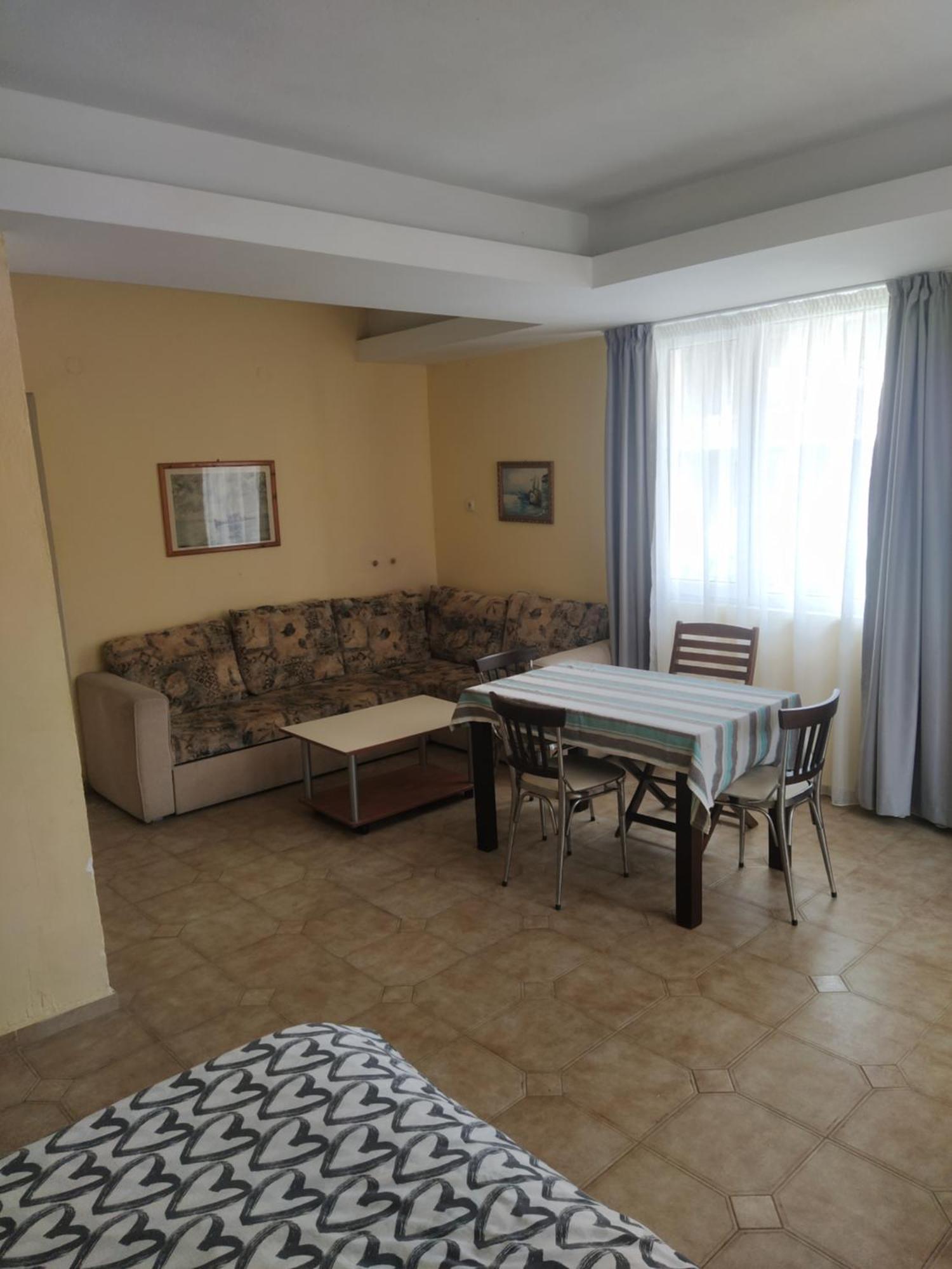 Guest House Polikseni Sozopol Bilik gambar