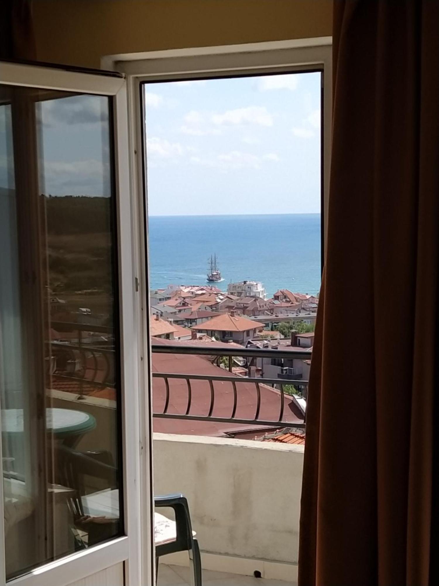 Guest House Polikseni Sozopol Bilik gambar